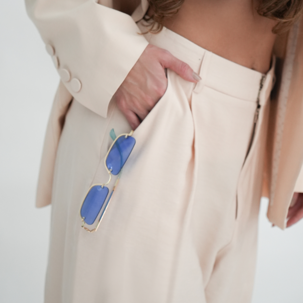 DS Gold Rimless Blue Square Sunglasses